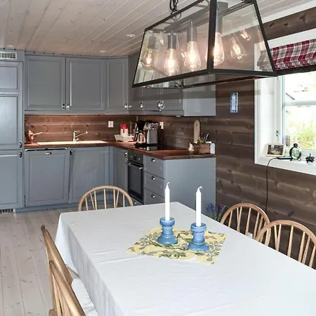 4 Bedroom Pet Friendly In Eggedal